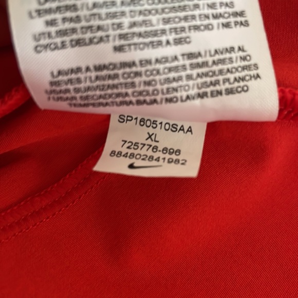 Nike Golf Skirt Size XL With Pockets Elastic Waist Red - Picture 8 of 9